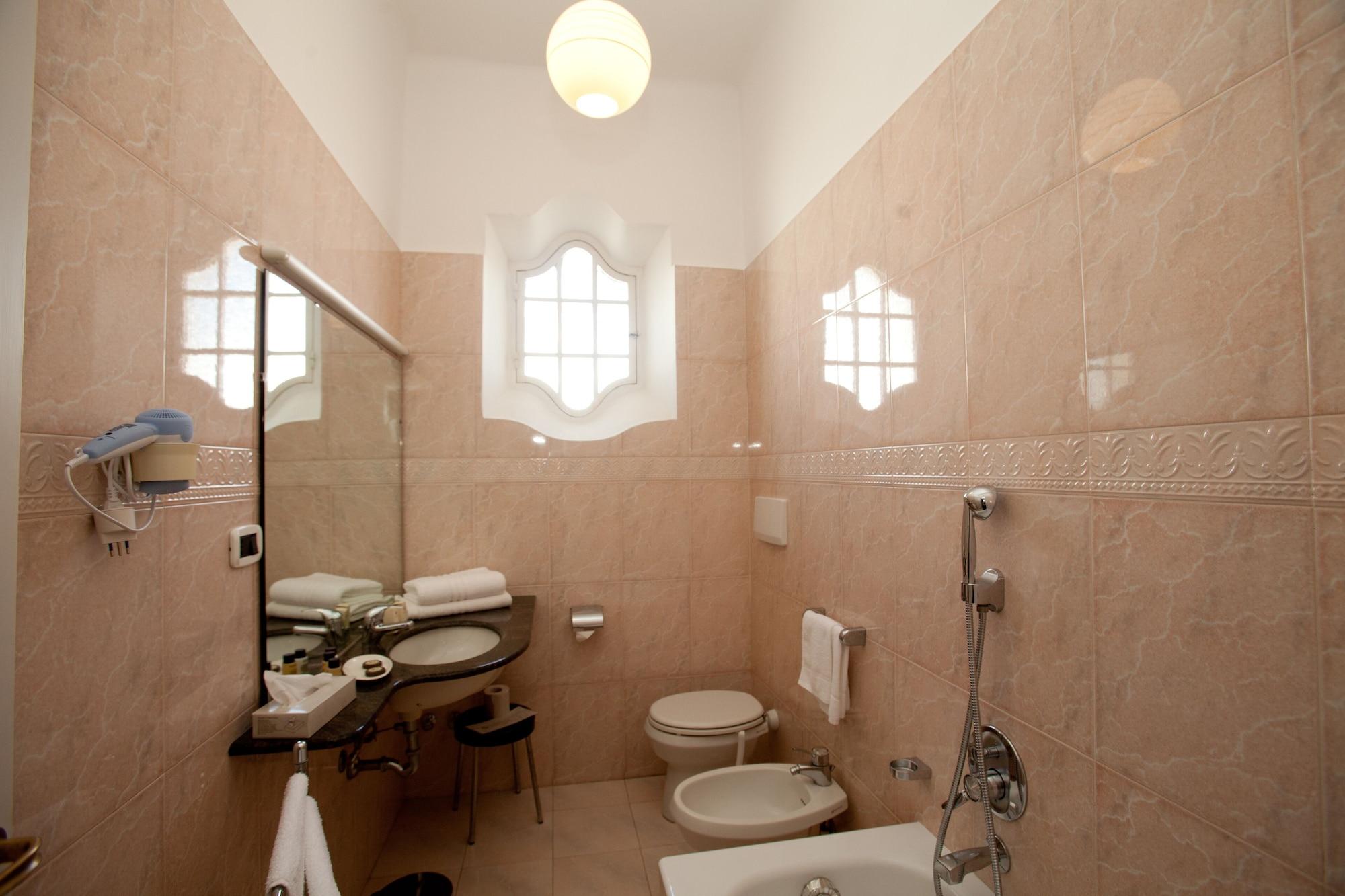 Hotel Giulio Cesare Rapallo Buitenkant foto