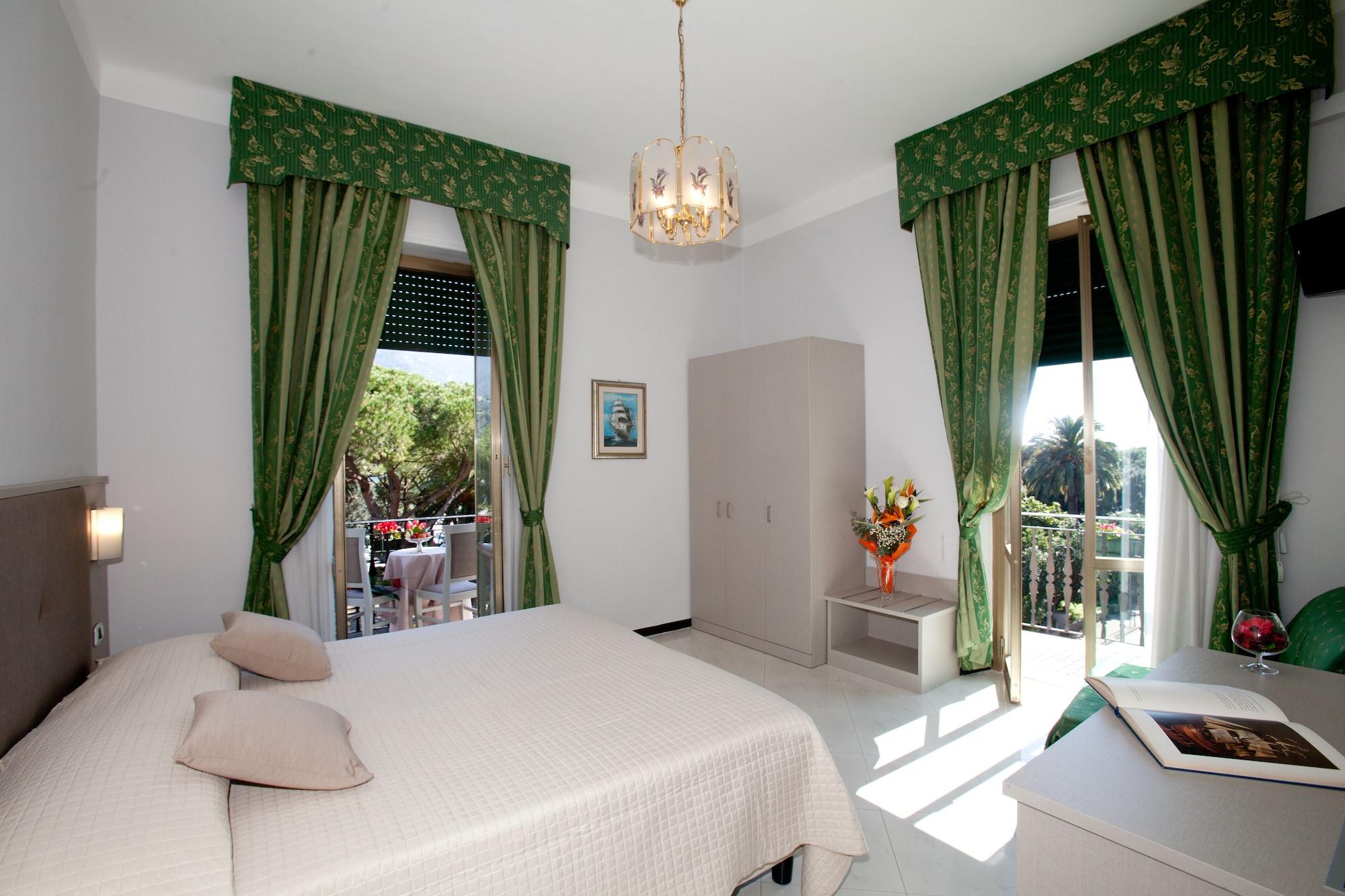 Hotel Giulio Cesare Rapallo Buitenkant foto