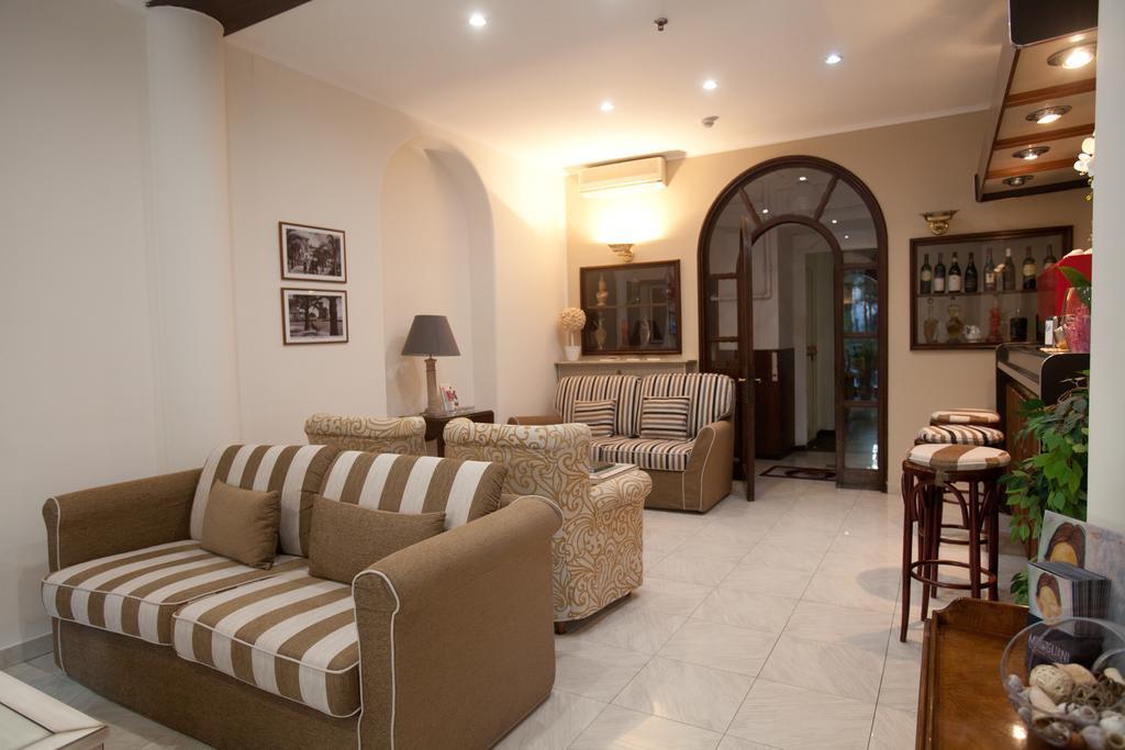 Hotel Giulio Cesare Rapallo Buitenkant foto